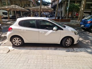 Peugeot 208 2017