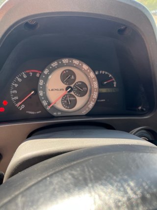 Lexus IS200