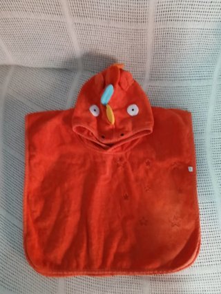 Toalla bebé con capucha de dinosaurio