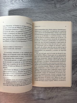 Maribel y la extraña familia