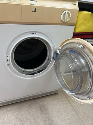 Secadora Ignis AWT 030
