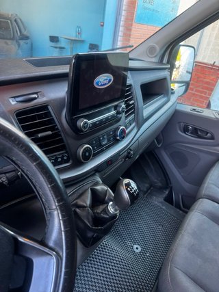 Ford Transit 2021