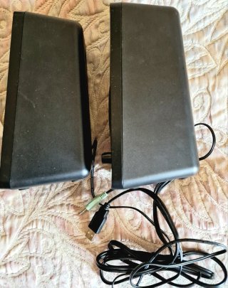 Altavoces Trust USB Negros