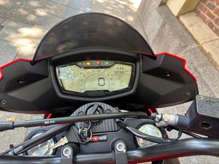 Aprilia Tuono 125