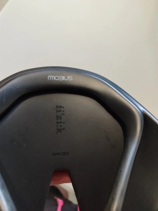 Sillín Fizik Vento Argo 00