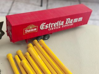 Lote de juguetes: camión, helicóptero, etc.