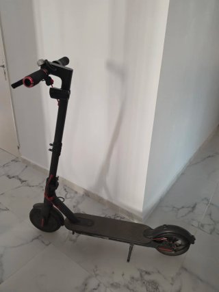 Patinete Eléctrico Xiaomi Mi M365