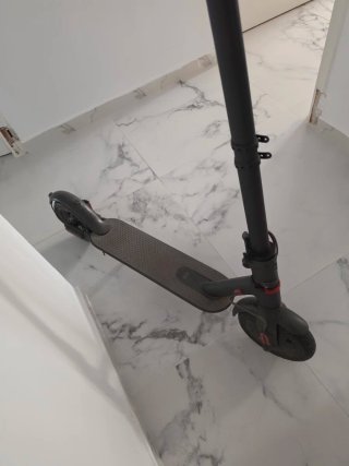Patinete Eléctrico Xiaomi Mi M365