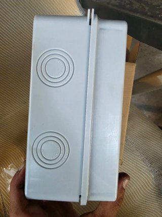 Caja eléctrica HT-8WAY