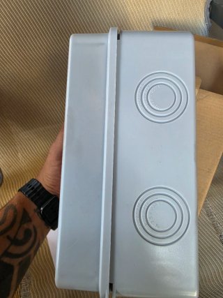 Caja eléctrica HT-8WAY