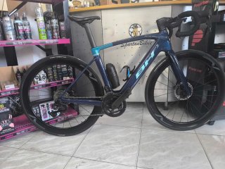 Bicicleta Eléctrica BH Core 1.6 720Wh