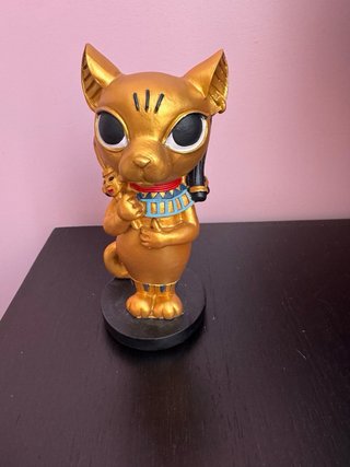 Estátua Bastet Dourada Egípcia