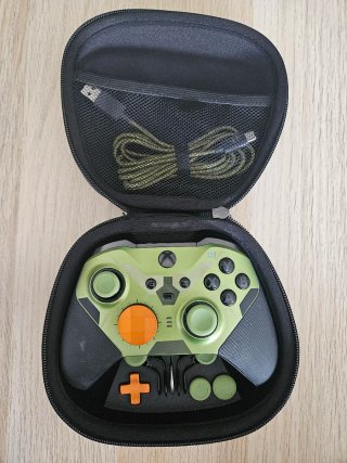 Controller Xbox One Elite Series 2 Edizione Halo