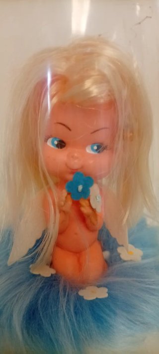 MUÑECA ANGELITO DEL CARIÑO ANTIGUA CON SU CAMPANA