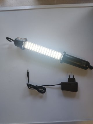 Lámpara LED Portátil Recargable 60 LEDs