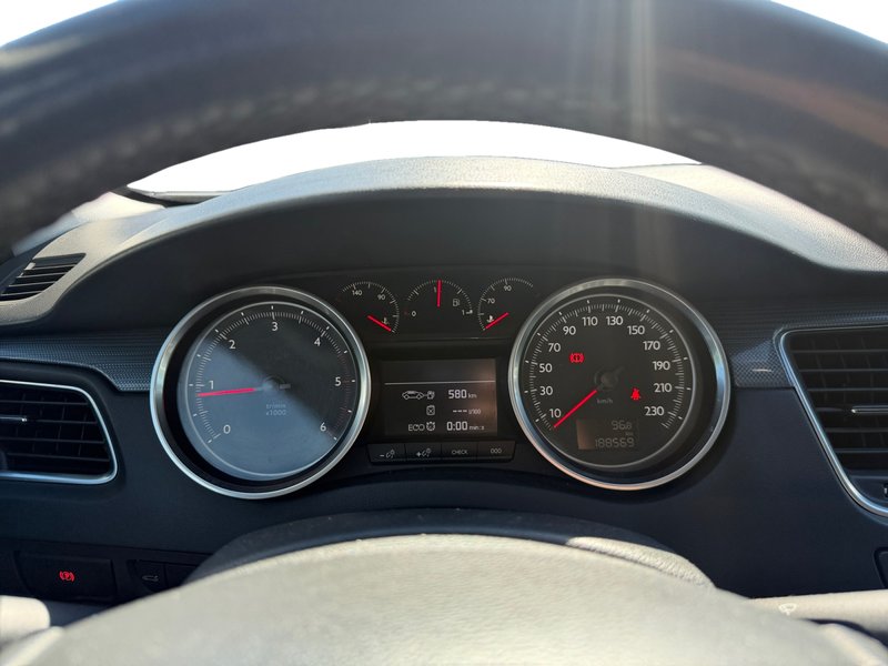 Peugeot 508 2.0 BlueHDI Allure 2017, foto 14