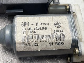 Motor Elevalunas del dcho VW 1J1959802D