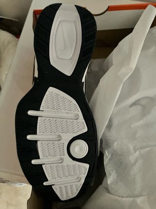 Zapatillas Nike Air Monarch Blancas