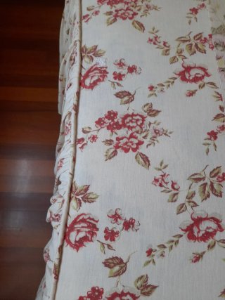 Colcha antigua de lino y arpillera