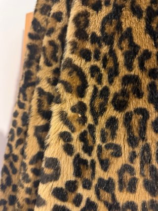 Abrigo pelo leopardo Zara