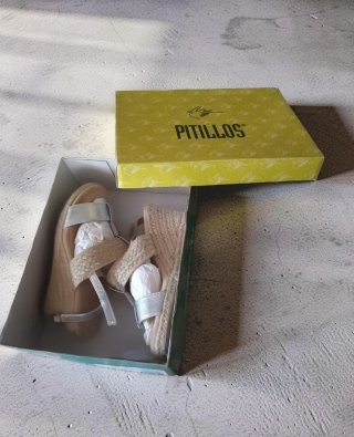 Sandalias Cuña Piel Pitillos T36 (Modelo 1683)