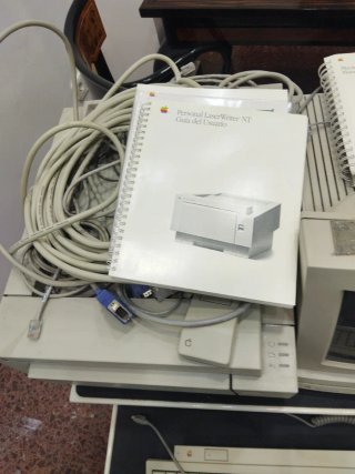 Ordenador Apple Macintosh LC Antiguo