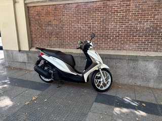 Piaggio Medley 125