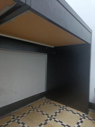Escritorio Ikea Negro con Cajón Blanco (micke)