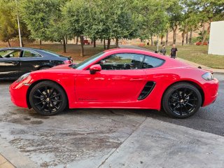 Porsche 718 Cayman 2017