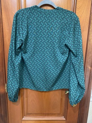 Camisa verde estampada mujer