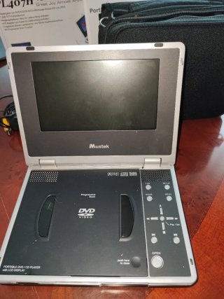 Reproductor DVD Portátil Mustek PL407H