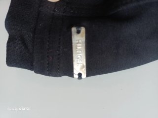 Top deportivo Tommy Hilfiger negro