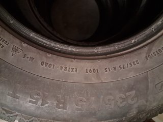 4 Neumáticos Usados marca Continental