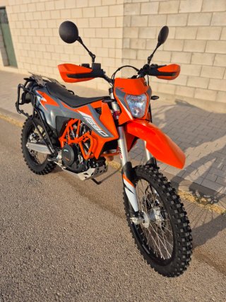 KTM 690 Enduro 2021 Naranja/Gris
