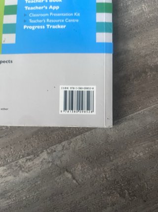 FUTURE PROSPECTS 1 Workbook y Student's App: cu...
