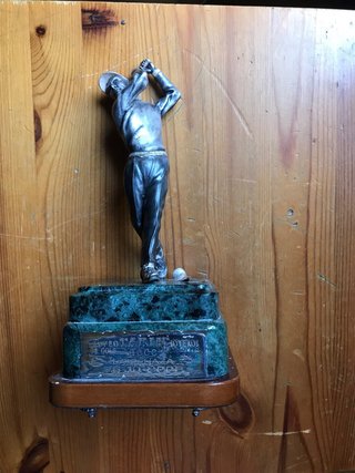 Trofeo de golf de plata