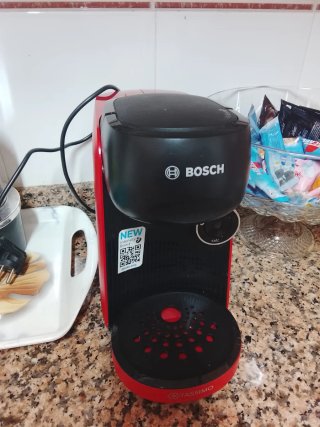 Cafetera Bosch Tassimo Roja