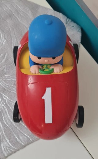 Coche de Pocoyó Rojo con Número 1
