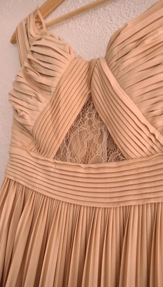 Vestido largo beige
