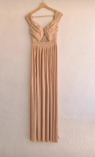 Vestido largo beige