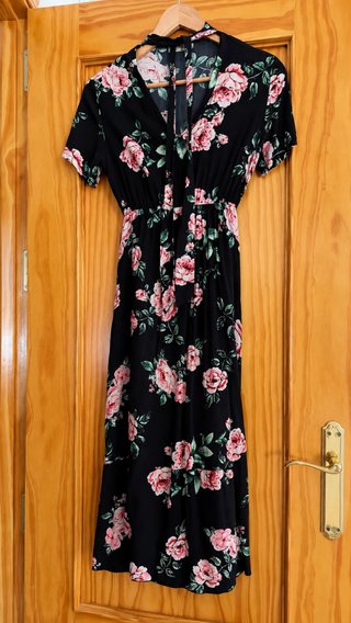 Vestido midi floral negro y rosa Talla S