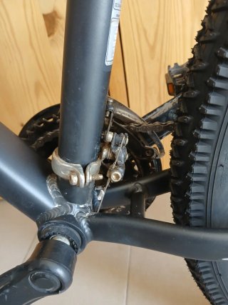 Bicicleta Rockrider con soporte