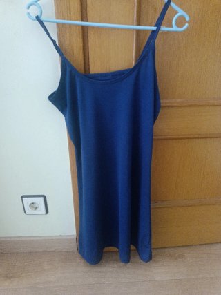 Vestido estampado muy ligero impecable