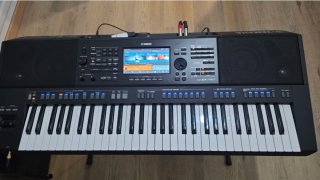 Yamaha PSR SX720 Teclado Profesional
