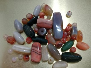 Abalorios per collane e bracciali