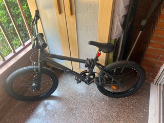 Bici BMX Negra + cadena