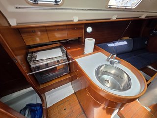 Beneteau First 310