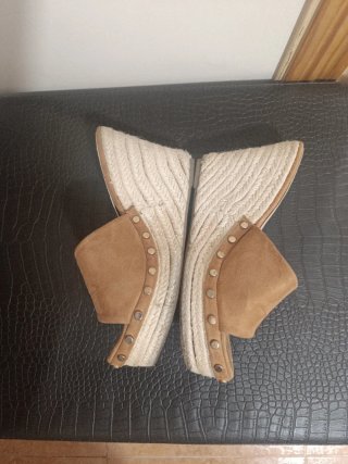 Sandalias cuña