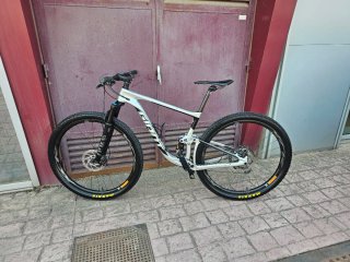 Giant carbono 29 pulgadas doble suspension mtb btt