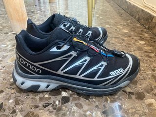 Zapatillas Salomon XT6 Haccoo Negras/Plata